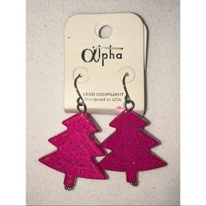 Jewelry - NEVER WORN Christmas Tree Earings Jewelry - NEVER WORN Christmas Tree Earings